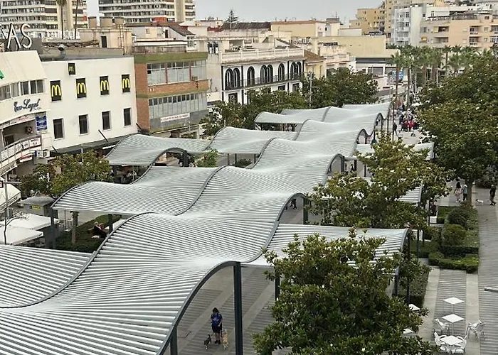 Precioso En El Centro De * Torremolinos